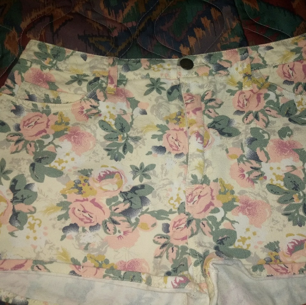 Shorts bundle - Picture 6 of 8